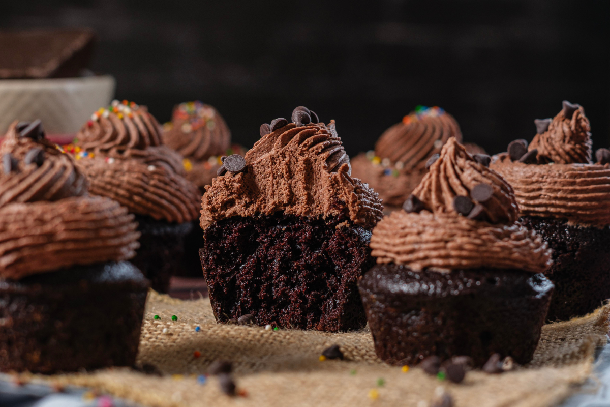 Moist Chocolate Cupcakes with Ganache — PLR Recipe Content Pack for Food Bloggers